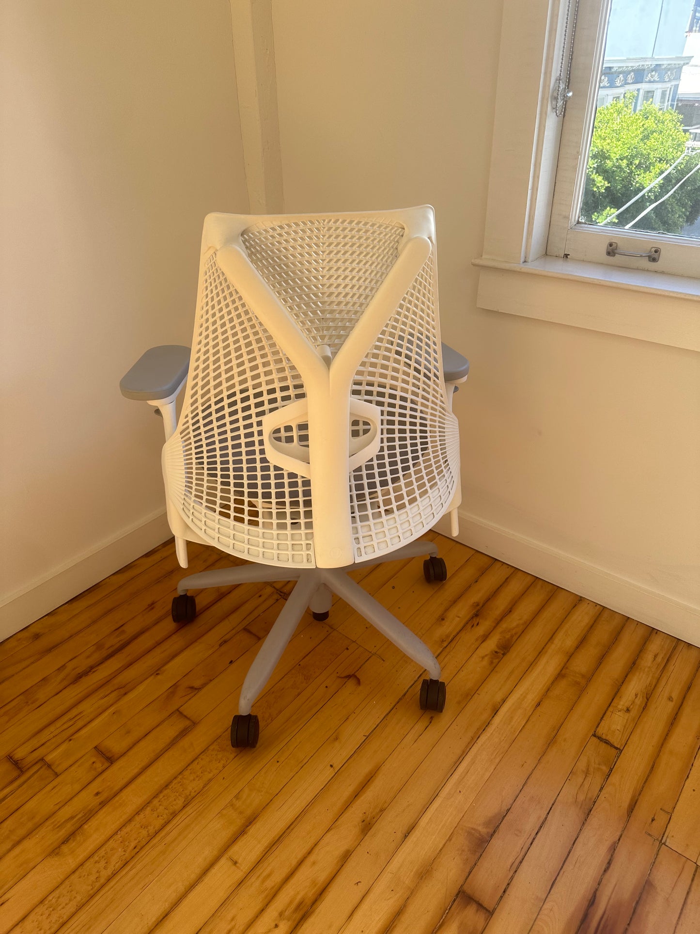 Herman Miller Sayl chairs white with gray seat fully adjustable gray base