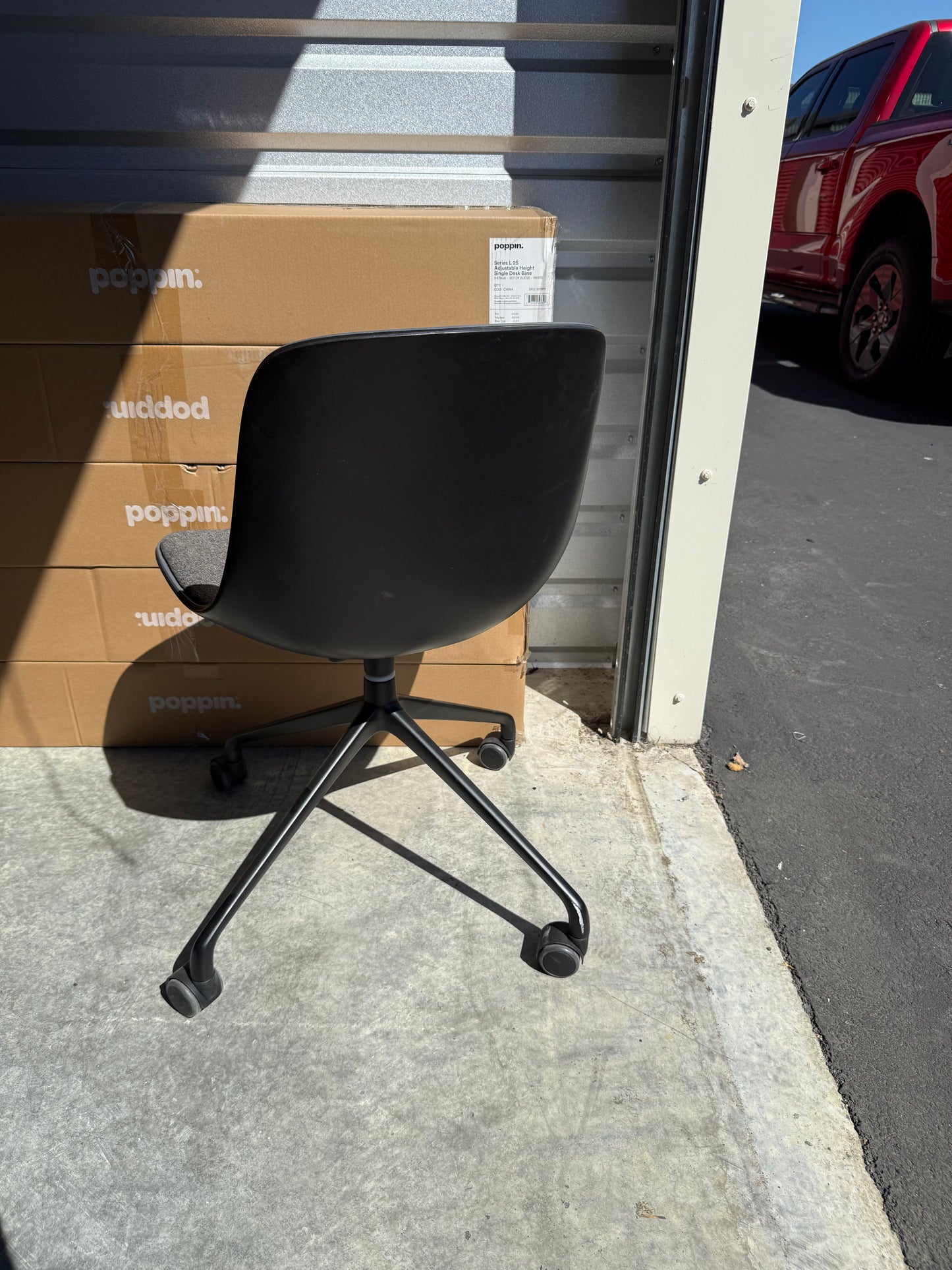 Gray rolling conference chairs with padding