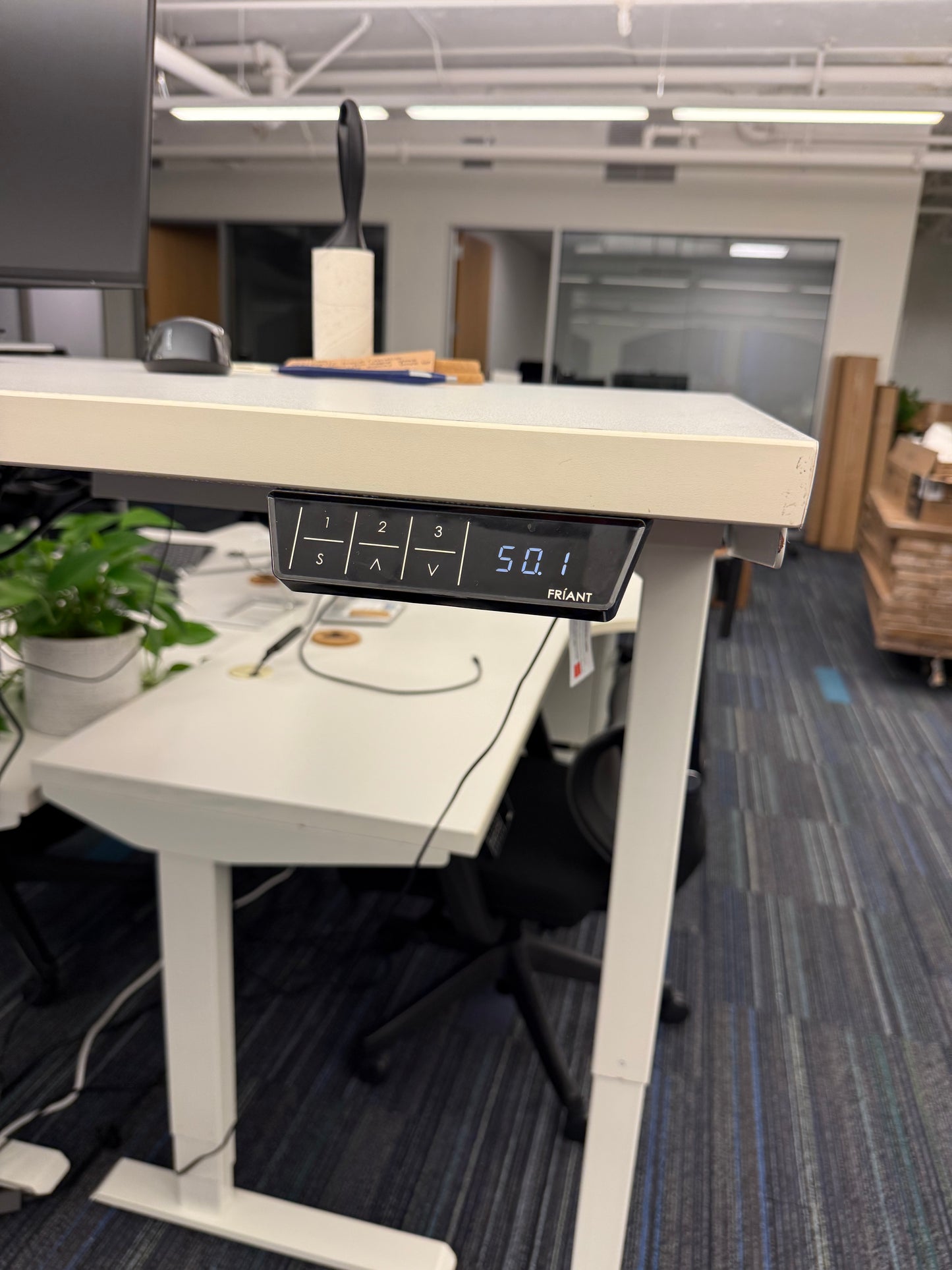 Friant three stage adjustable half L shape sit stand desks