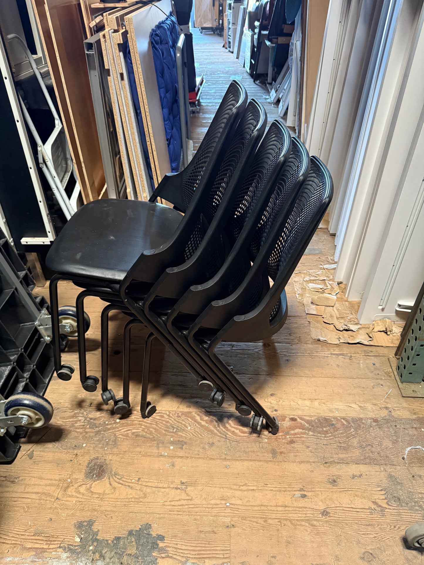 Herman miller sayl stacking chairs with wheels leather seat