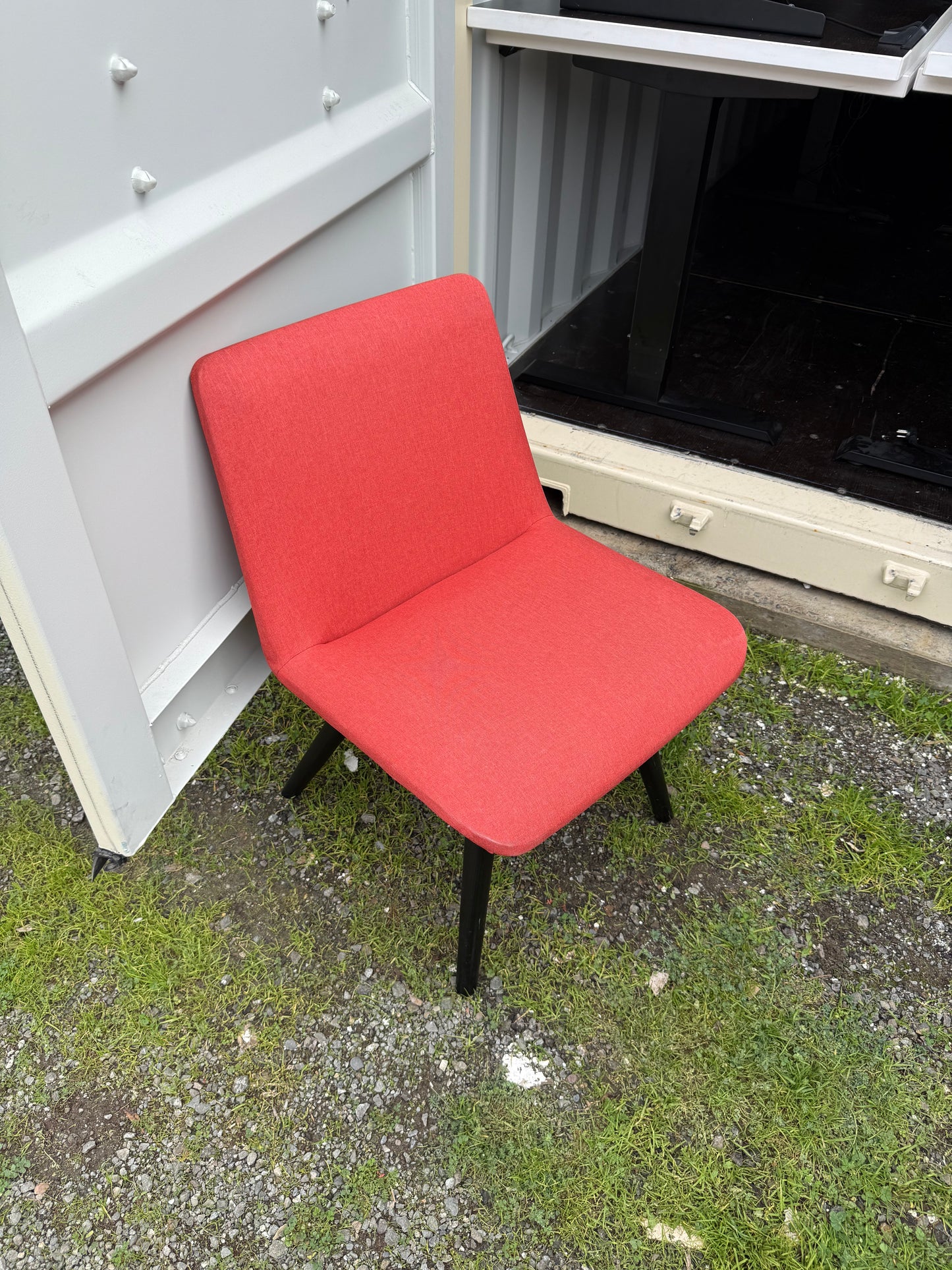 Red accent lounge chairs