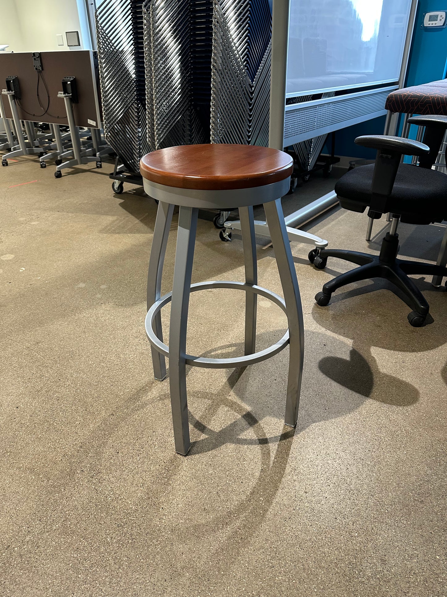 Jasper brand swivel and stacking counter height stools