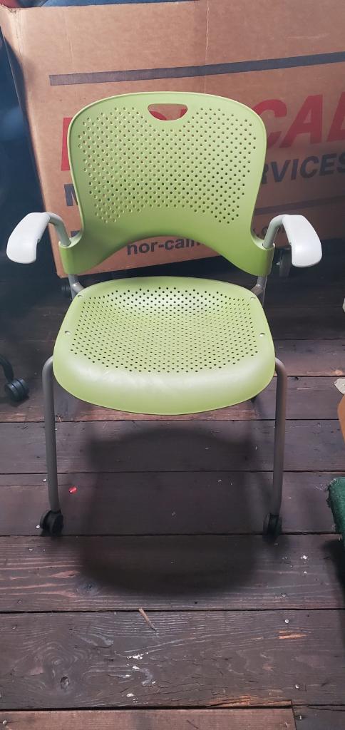 Herman Miller Plastic Caper chairs (green)