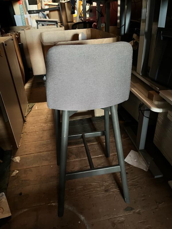 Blue Dot (chip) counter height stools (Gray)